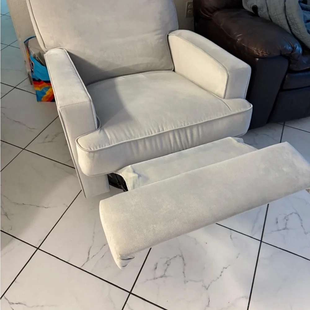 Cream Furniture Cover for Accents
